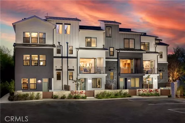 19011 Main ST 113, Huntington Beach, CA 92648