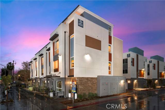 1810 E 1st ST 170, Santa Ana, CA 92705