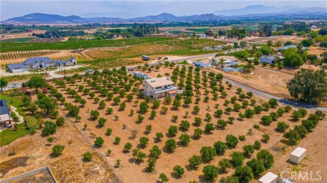 33851 Madera De Playa, Temecula, CA 92592