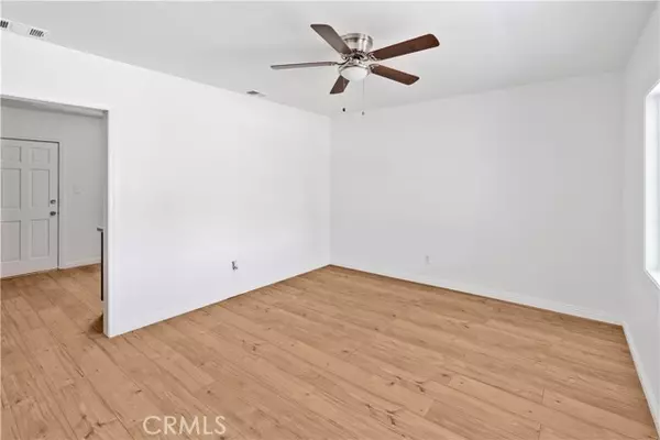 San Bernardino, CA 92404,5979 Elmwood