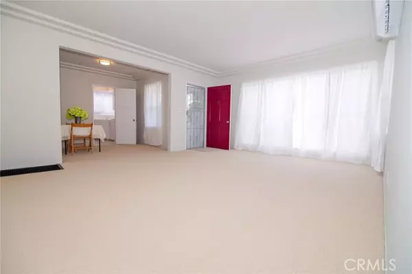 Los Angeles, CA 90061,251 W 112th ST