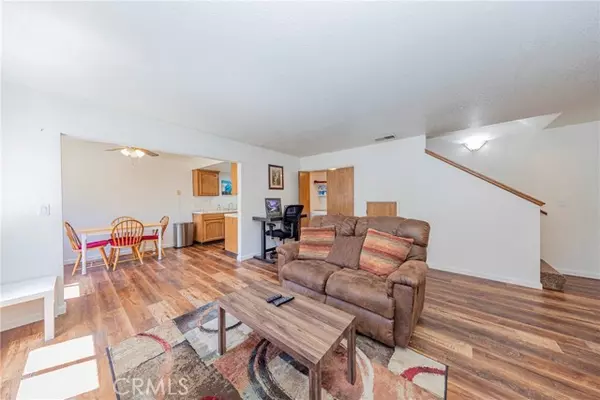 49400 River Park RD 37, Oakhurst, CA 93644