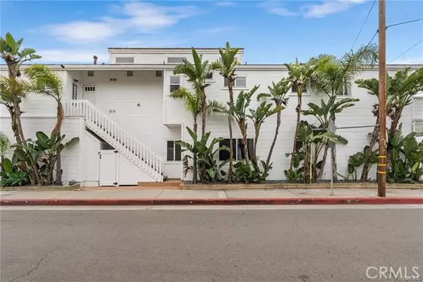 Newport Beach, CA 92663,410 Clubhouse AVE