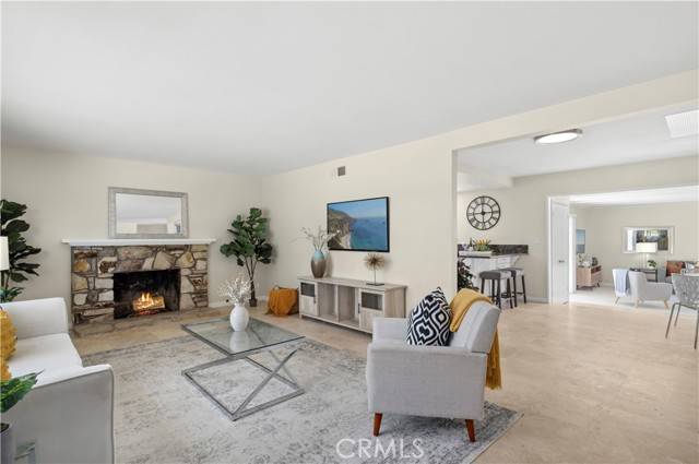 18643 Las Flores ST, Fountain Valley, CA 92708