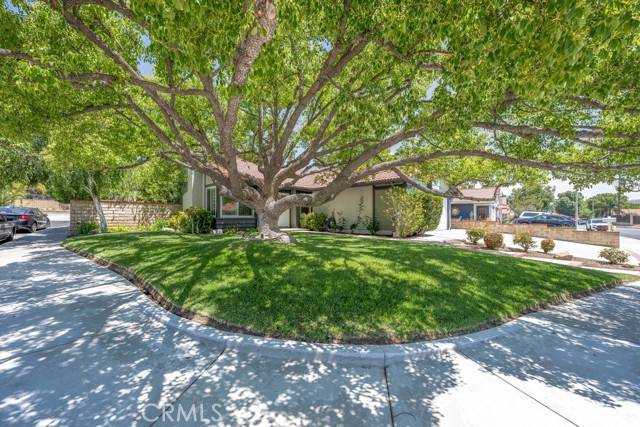 27817 Wakefield RD, Castaic, CA 91384
