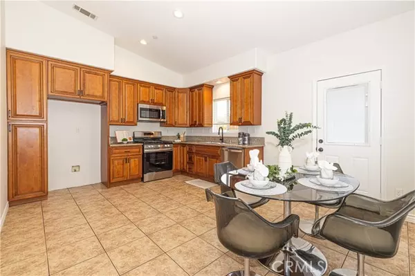 Riverside, CA 92506,4158 Larchwood PL