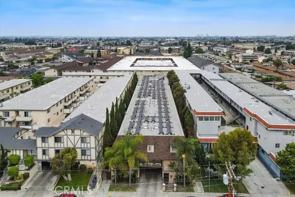 Hawthorne, CA 90250,13717 Chadron AVE