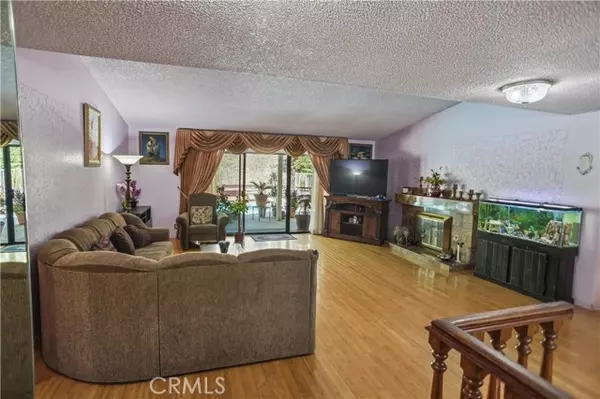 Northridge, CA 91325,17149 Gledhill ST