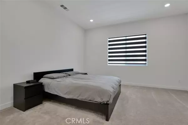 Irvine, CA 92618,145 Sash