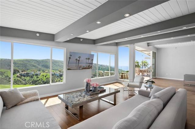 Laguna Beach, CA 92651,2085 Temple Hills DR