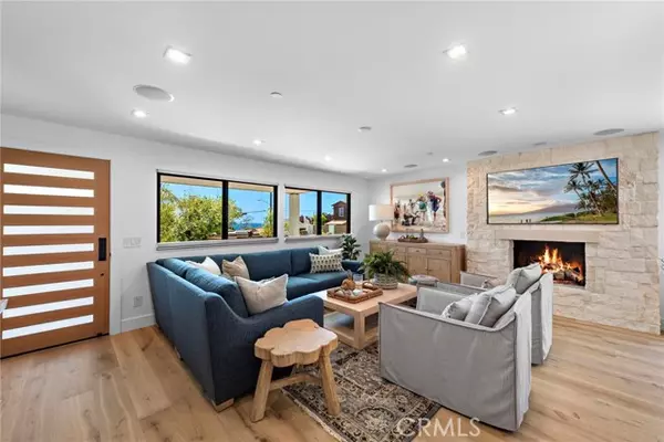 Laguna Beach, CA 92651,241 Wave ST