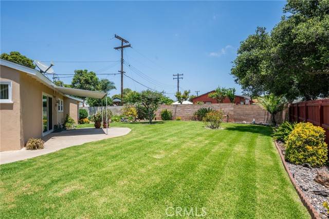 Santa Ana, CA 92704,2340 W Saint Anne PL