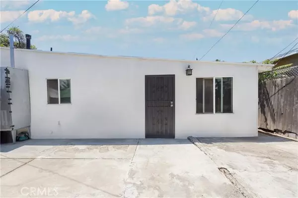 Compton, CA 90222,2133 E Lucien ST