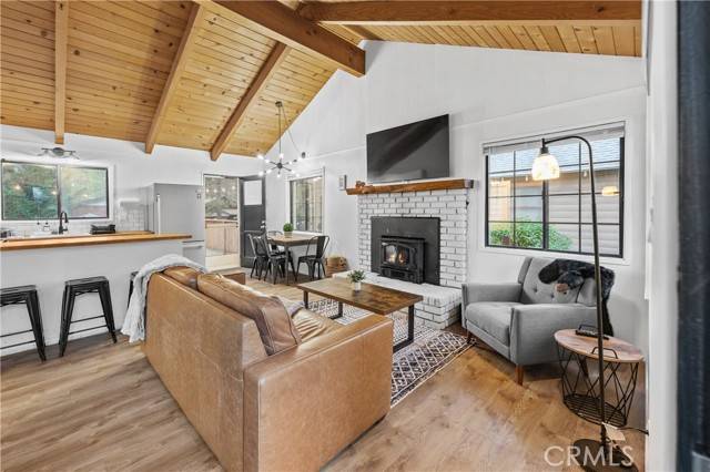 Big Bear Lake, CA 92315,42540 Cedar AVE