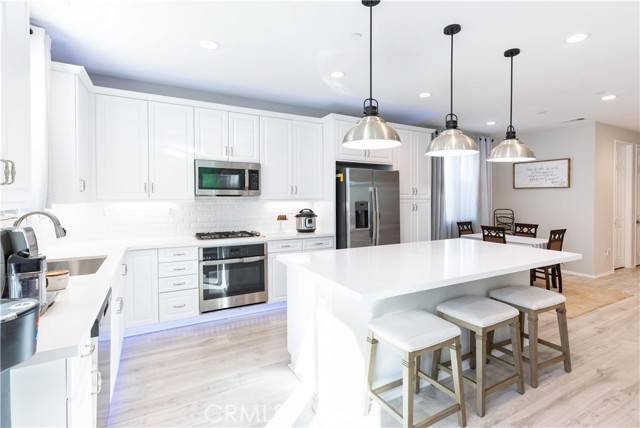 Menifee, CA 92584,32721 Richardson ST