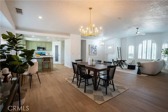 Oak Hills, CA 92344,7122 Aster RD