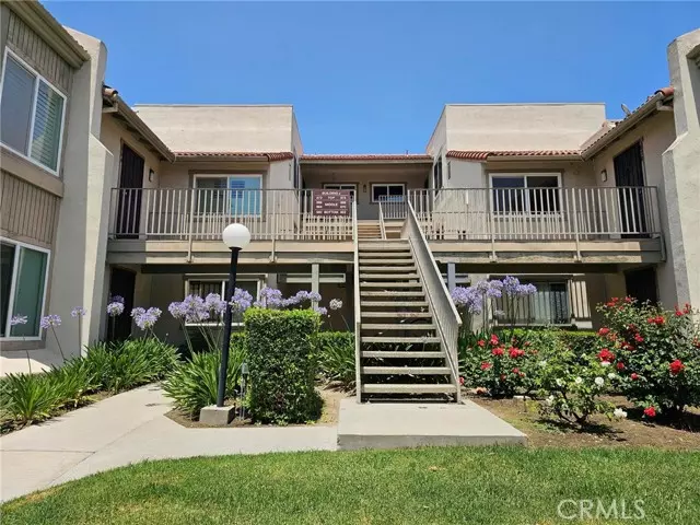 874 Cinnamon LN 62, Duarte, CA 91010