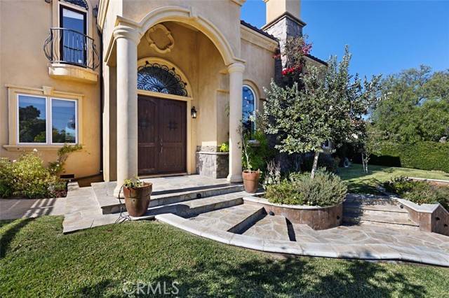 Newport Beach, CA 92663,439 Catalina DR