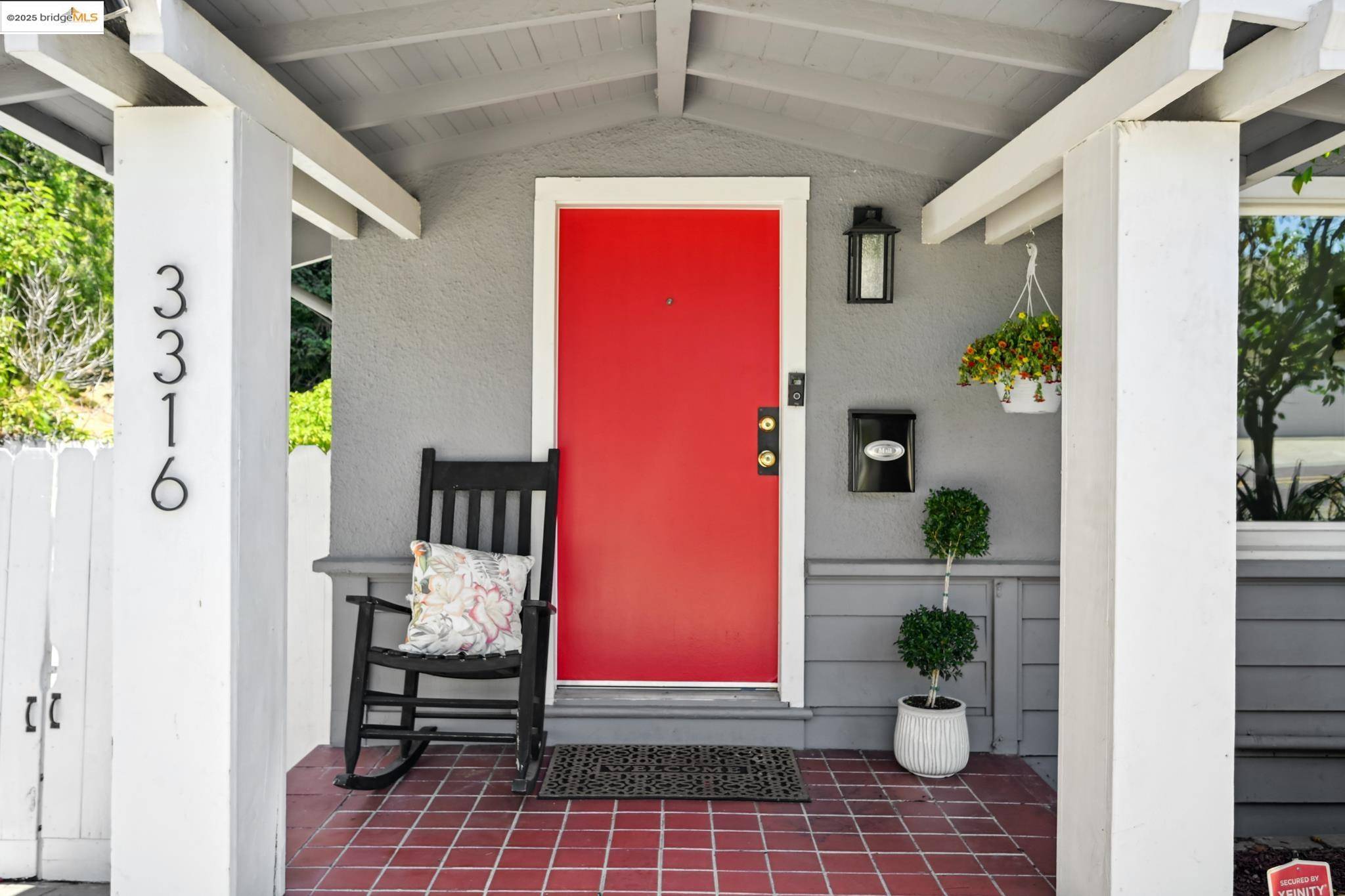 3316 Coolidge Ave, Oakland, CA 94602