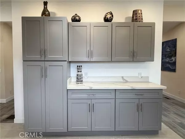 California City, CA 93505,21771 69th ST 64