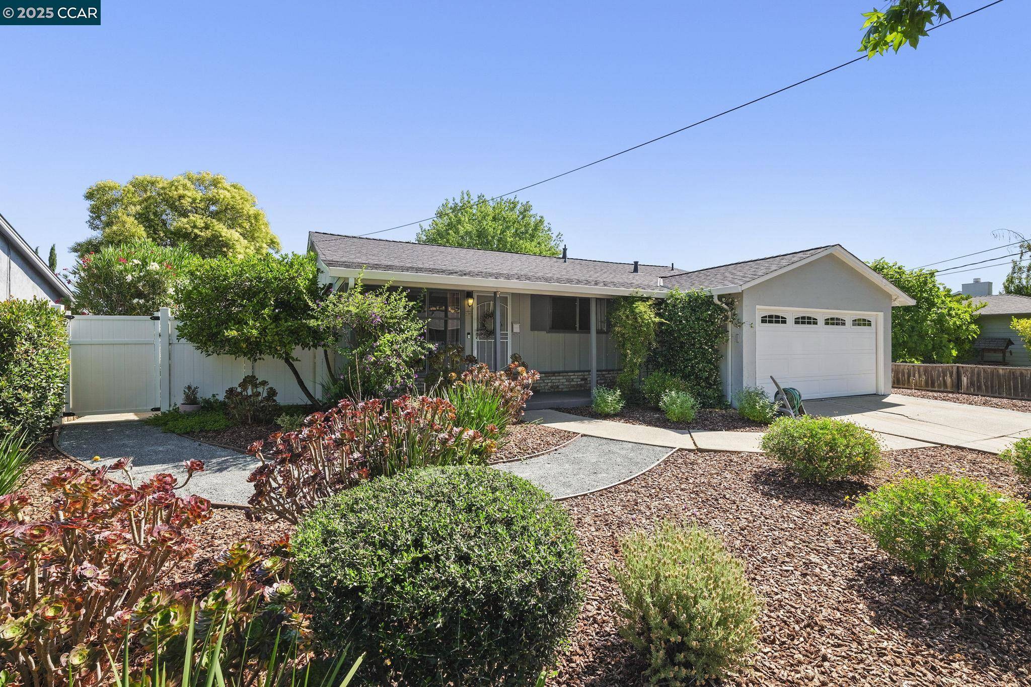 5503 Michigan Blvd, Concord, CA 94521