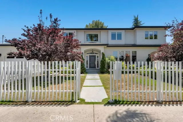 Sherman Oaks, CA 91403,15460 La Maida ST