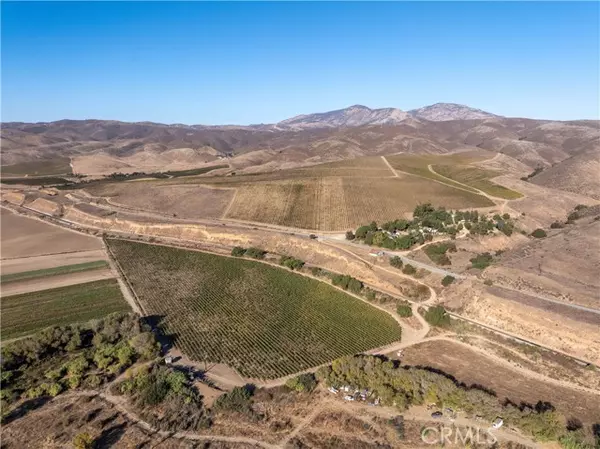 Soledad, CA 93960,36527 Metz