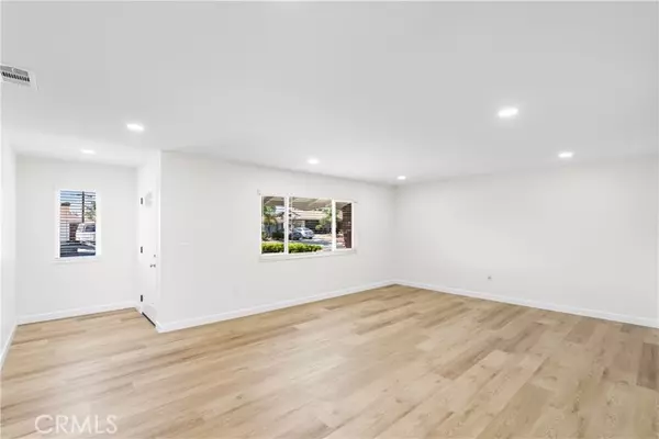 Menifee, CA 92586,25880 Plum Hollow DR