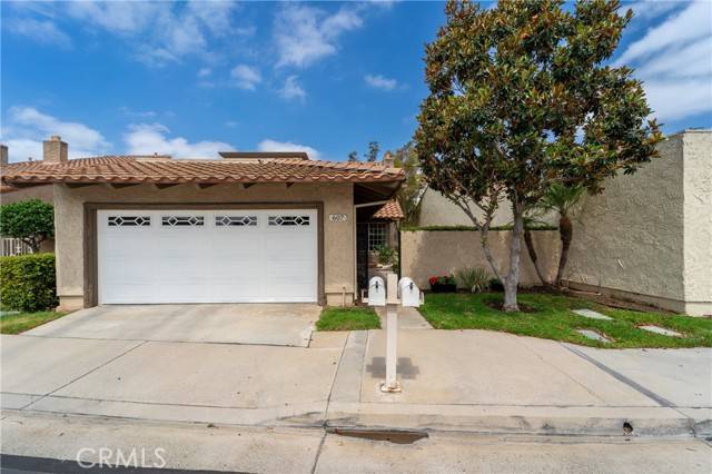 607 Valley Forge DR, Placentia, CA 92870