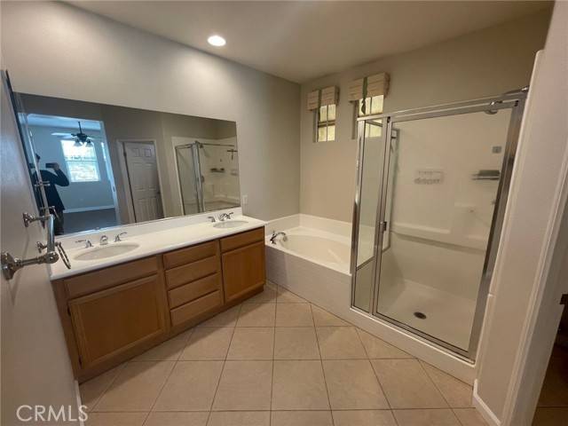Loma Linda, CA 92354,10970 Ragsdale RD