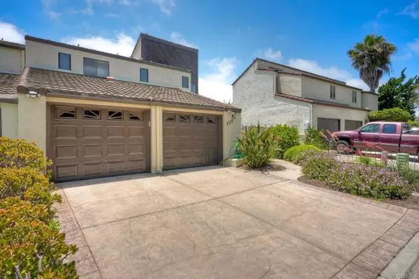 Oceanside, CA 92056,2315 NICKLAUS DR