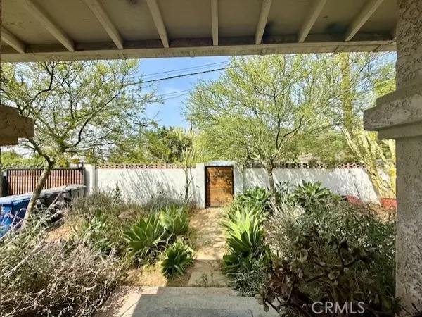 City Terrace, CA 90063,1186 Buelah AVE