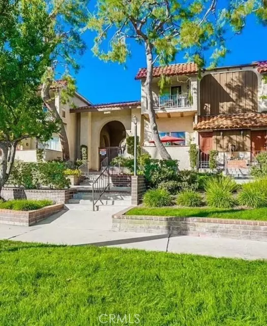 19545 Sherman WAY 44, Reseda, CA 91335