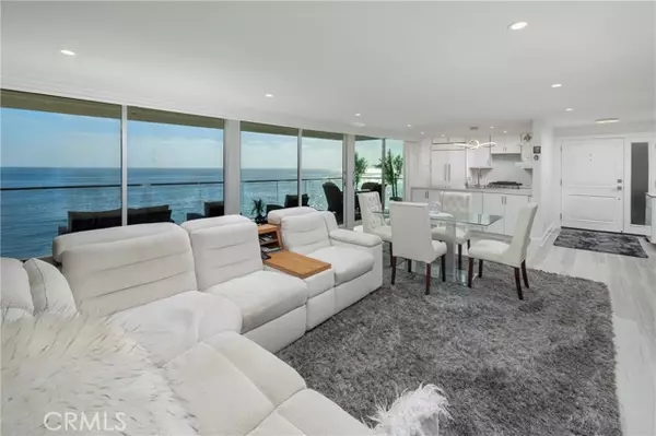 Laguna Beach, CA 92651,1585 S Coast 31