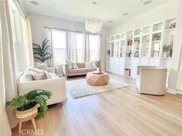 Lake Forest, CA 92630,331 Newton
