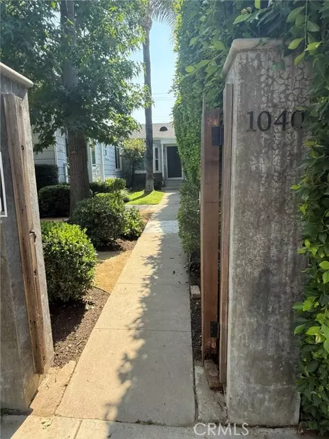 West Hollywood, CA 90046,1040 Havenhurst DR