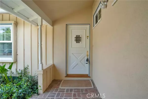 Woodland Hills, CA 91367,22716 Miranda ST
