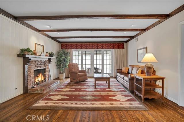Woodland Hills, CA 91367,22716 Miranda ST