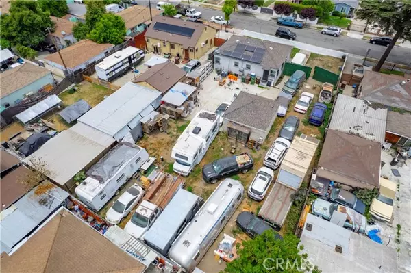 Compton, CA 90220,116 E Tichenor ST