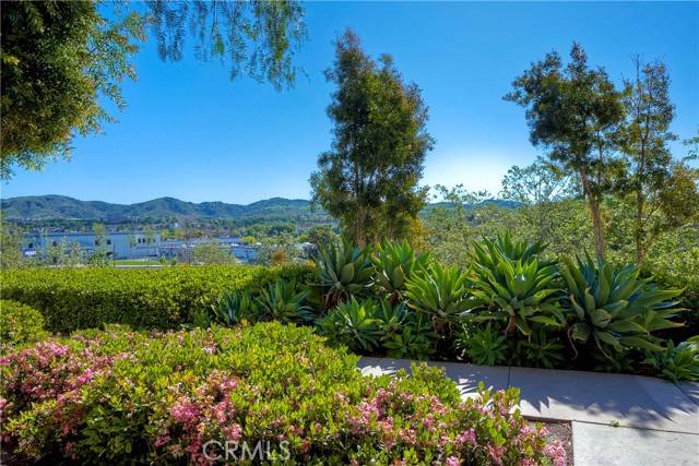 Ladera Ranch, CA 92694,66 Glenalmond LN