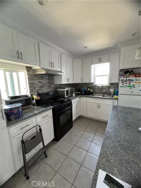 Los Angeles, CA 90063,3935 E Cesar E Chavez AVE