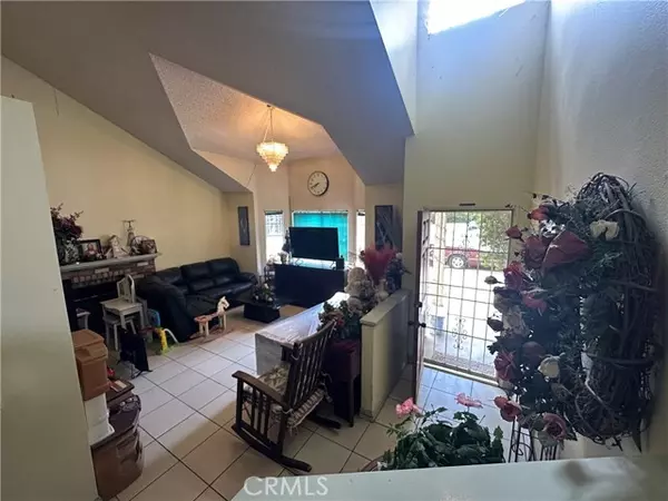 Baldwin Park, CA 91706,4612 WALNUT ST