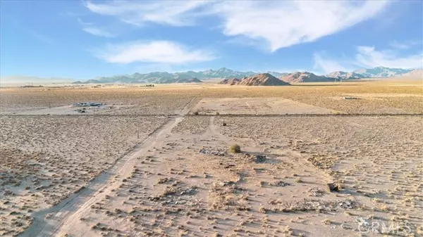 Lucerne Valley, CA 92356,34525 Northside RD