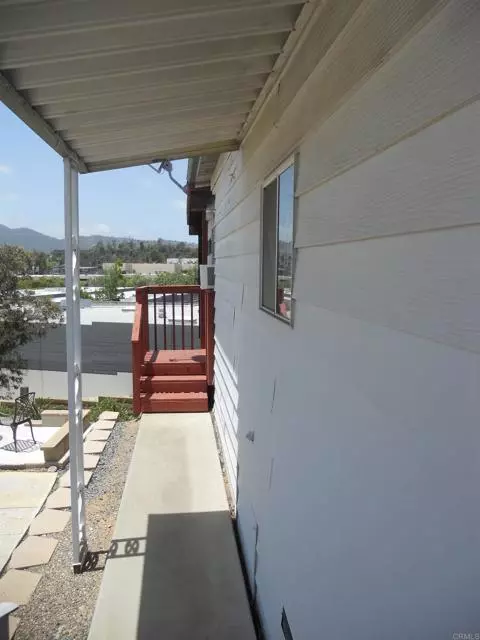 Escondido, CA 92029,955 Howard AVE 40