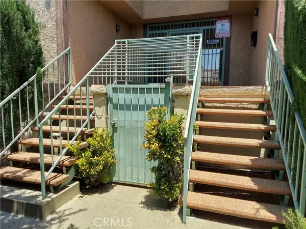 North Hills, CA 91343,15527 Parthenia ST 18