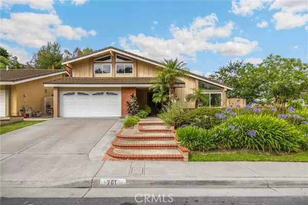 Anaheim, CA 92807,701 S Carriage CIR