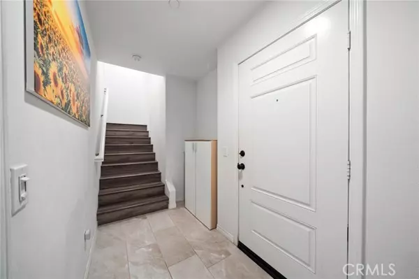 Montebello, CA 90640,541 Calle Cielo