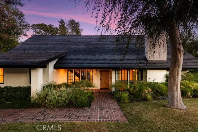 Tarzana, CA 91356,19258 Berclair LN