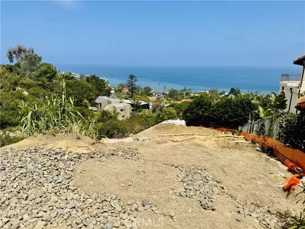 La Jolla, CA 92037,7530 Hillside DR