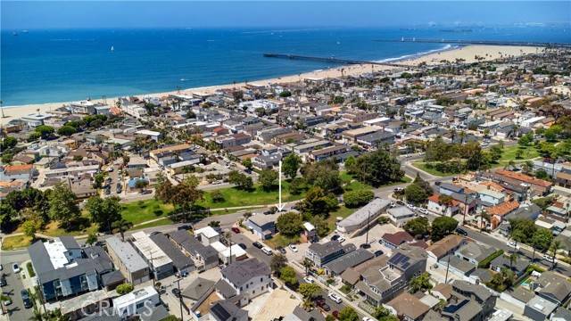 Seal Beach, CA 90740,1515 Electric AVE